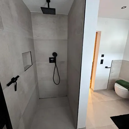 Alpinelodge8 Apartman